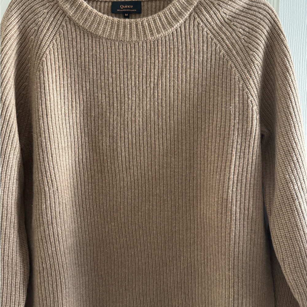 Quince Camel Crewneck Cashmere Sweater - Picture 9 of 10